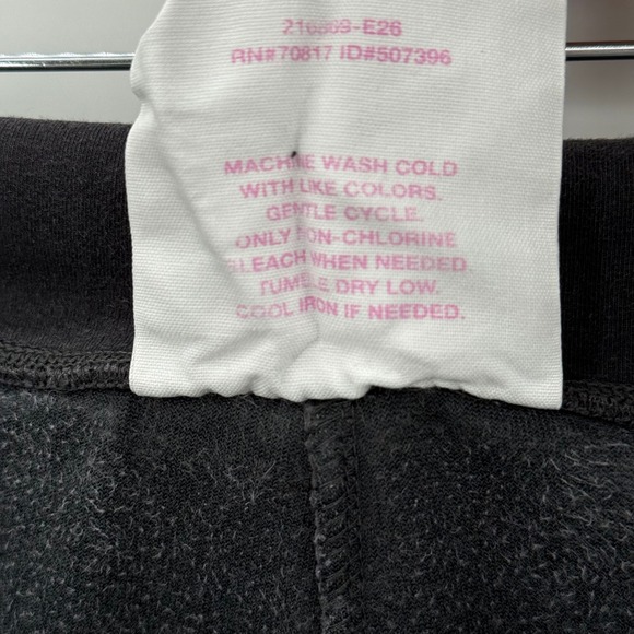 Victoria's Secret PINK Black Velour Yoga Pants Gold Crest Graphic XS Vintage Y2K - Picture 6 of 7